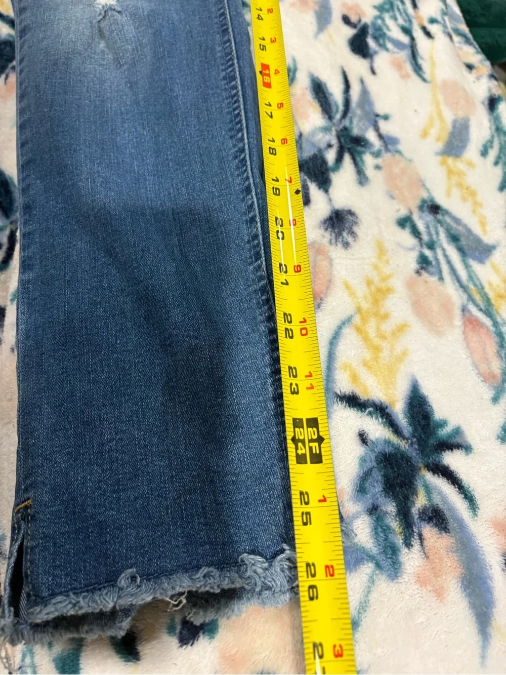 For The Republic Distressed Skinny Jeans Fray Hem Slit Size 12/30 Medium Wash